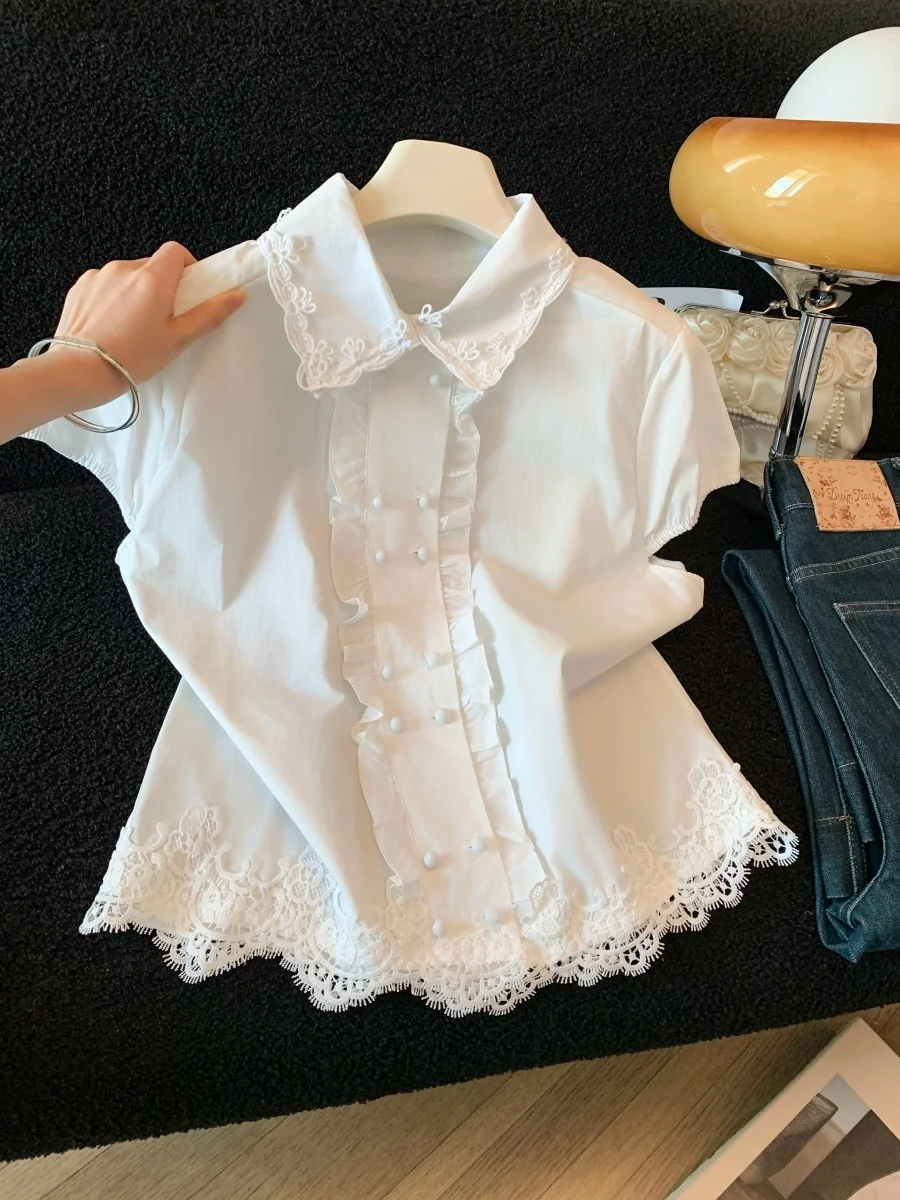 White Splice Lace Shirt Women's Summer New Unique Double Button Doll Collar Short Top Fashion Ladies Premium Lace Shirt
White Splice Lace Shirt Women's Summer New Unique Double Button Doll Collar Short Top Fashion Ladies Premium Lace Shirt
