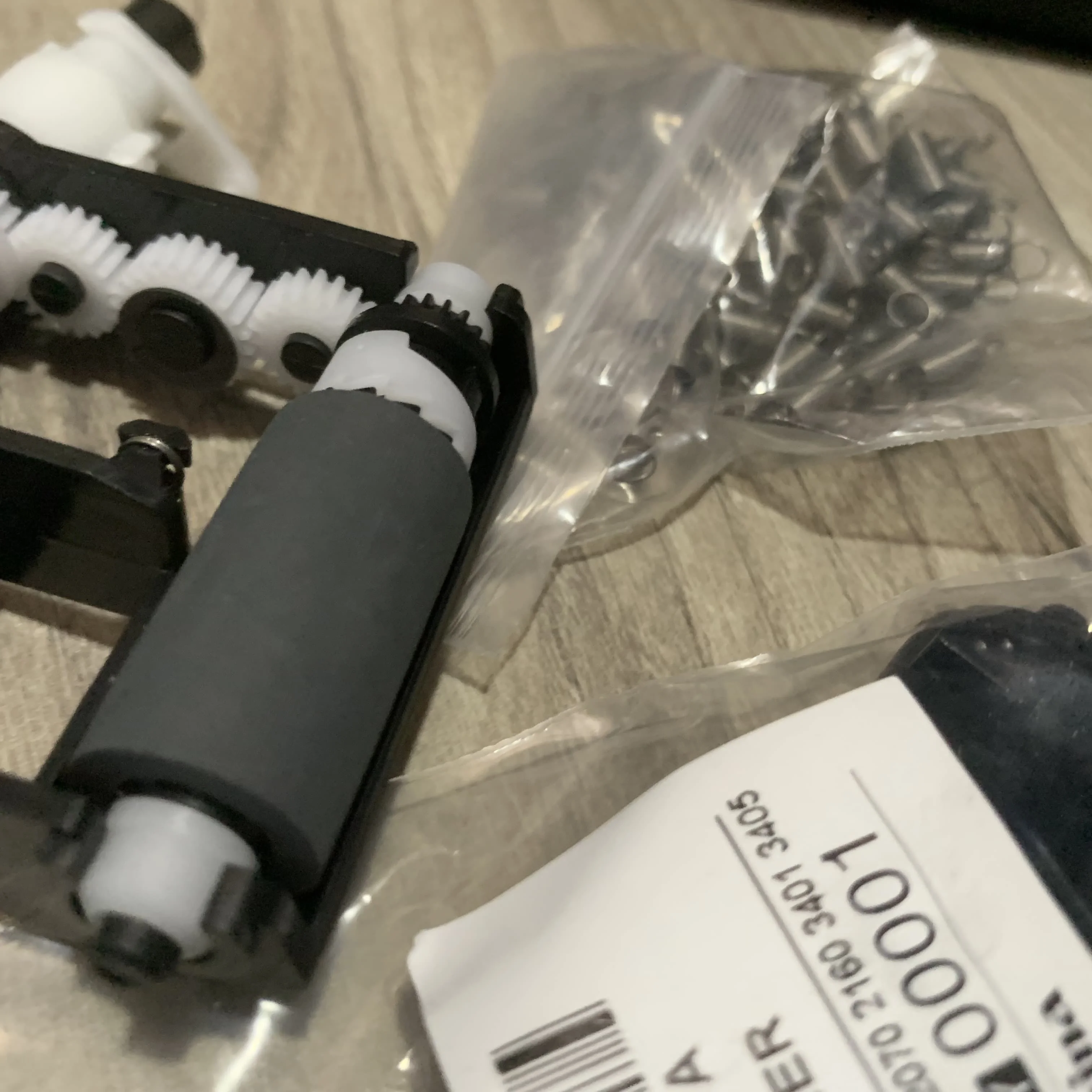 10X JC93-00525A JC93-00524A Ролик подачи захвата в сборе Рамка захвата для Samsung M2070 SCX3400 ML2165 2160 2167 2168 3401 3405
10X JC93-00525A JC93-00524A Ролик подачи захвата в сборе Рамка захвата для Samsung M2070 SCX3400 ML2165 2160 2167 2168 3401 3405