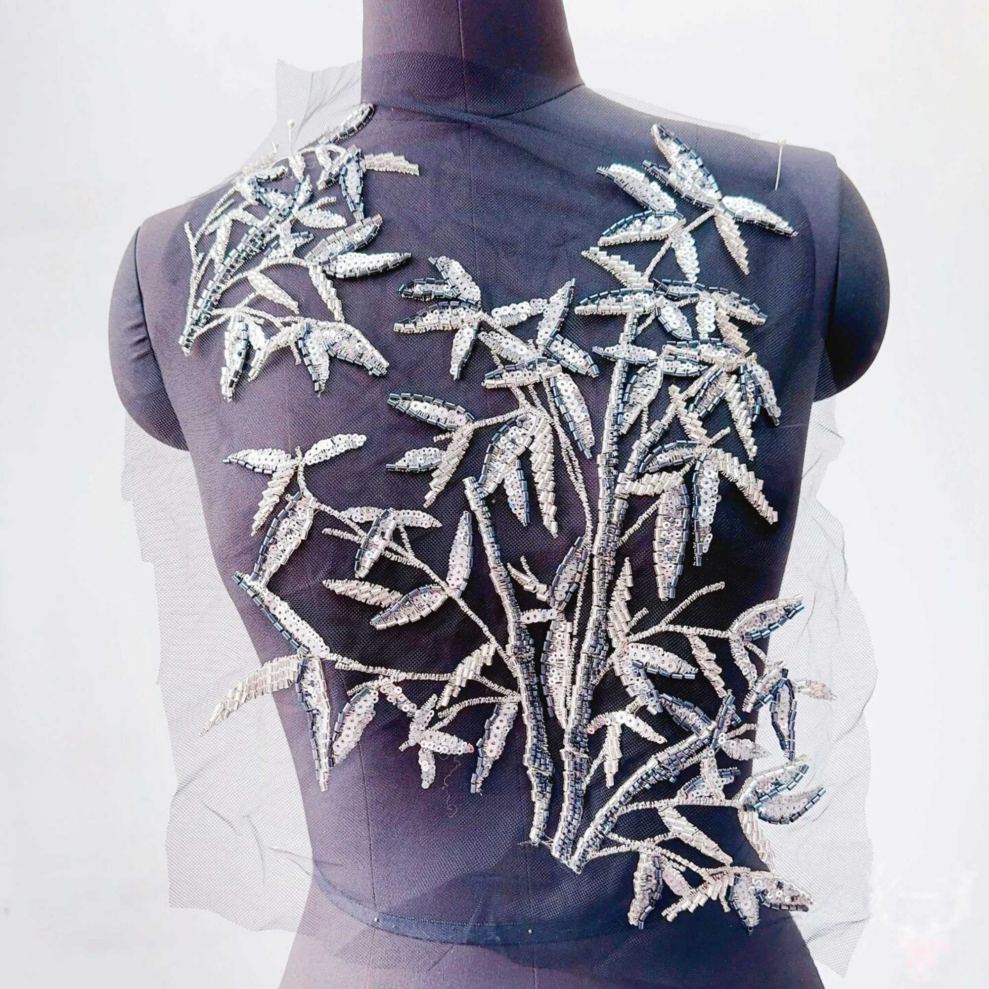 1PCS New Chinese style black silver bamboo embroidery shirt high-end DIY accessories
1PCS New Chinese style black silver bamboo embroidery shirt high-end DIY accessories