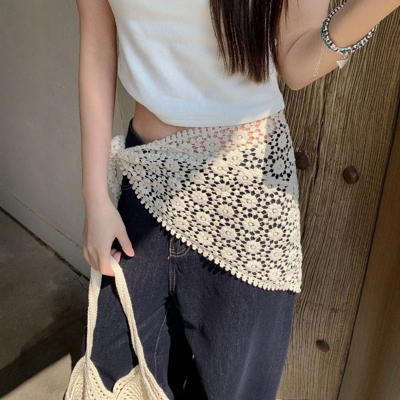 Crochet Lace Triangle Scarf Belt Multifunctional Hollow Out Premium Versatile Waist Headwrap for Women Daily Layered Lightweight
Crochet Lace Triangle Scarf Belt Multifunctional Hollow Out Premium Versatile Waist Headwrap for Women Daily Layered Lightweight