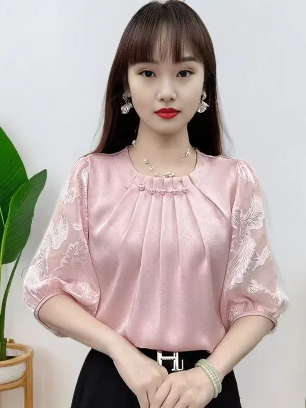 Summer 2026 Fashionable Chiffon Shirt Loose Fit Short Sleeve Women's Top Lace Splicing Breathable Polyester Fiber Bubble Sleeve
Summer 2026 Fashionable Chiffon Shirt Loose Fit Short Sleeve Women's Top Lace Splicing Breathable Polyester Fiber Bubble Sleeve