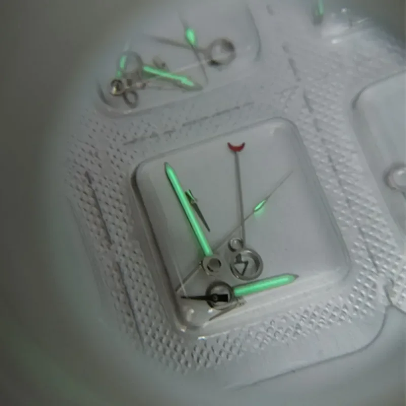 Watch accessories ETA7751 movement hands, L2.671 hour minute second hands, 7751 hands
Watch accessories ETA7751 movement hands, L2.671 hour minute second hands, 7751 hands