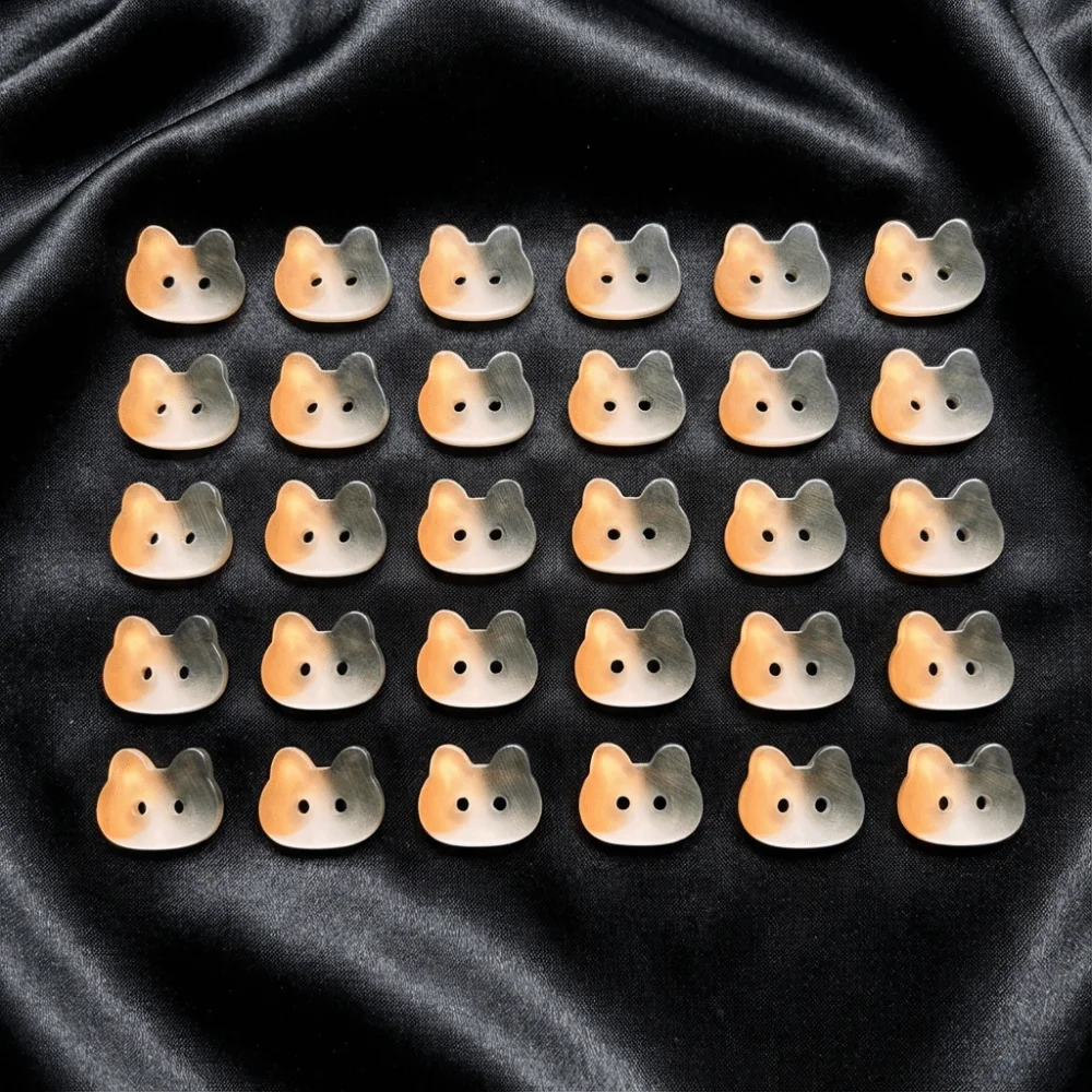 30pcs Grey Cat 12mm Kitty Buttons Creative Cute Calico Cat Buttons Resin Fashionable Ginger Cat Buttons Clothes Accessories
30pcs Grey Cat 12mm Kitty Buttons Creative Cute Calico Cat Buttons Resin Fashionable Ginger Cat Buttons Clothes Accessories