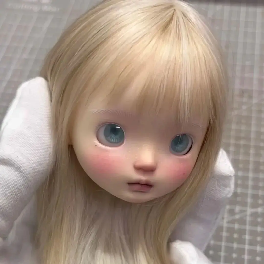 Кукла Just Head SD BJD в масштабе 1/6, синяя фасоль Nimo, женская высококачественная индивидуальная игрушка, голова куклы, коллекционная для энтузиастов
Кукла Just Head SD BJD в масштабе 1/6, синяя фасоль Nimo, женская высококачественная индивидуальная игрушка, голова куклы, коллекционная для энтузиастов