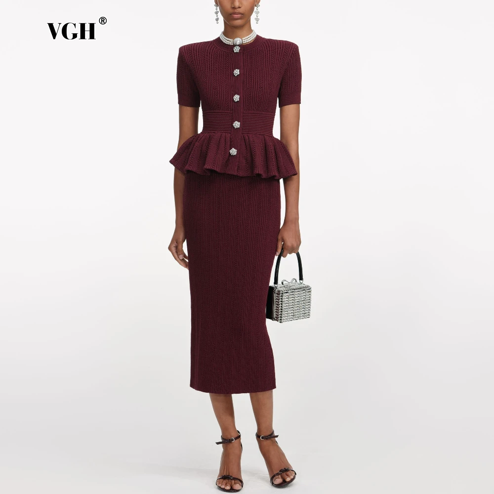 VGH Solid Spliced Button Two Piece Set Female O Neck Short Sleeve Top French Elegant Women's Skirt Sets Summer Fashion New Style
VGH Solid Spliced Button Two Piece Set Female O Neck Short Sleeve Top French Elegant Women's Skirt Sets Summer Fashion New Style