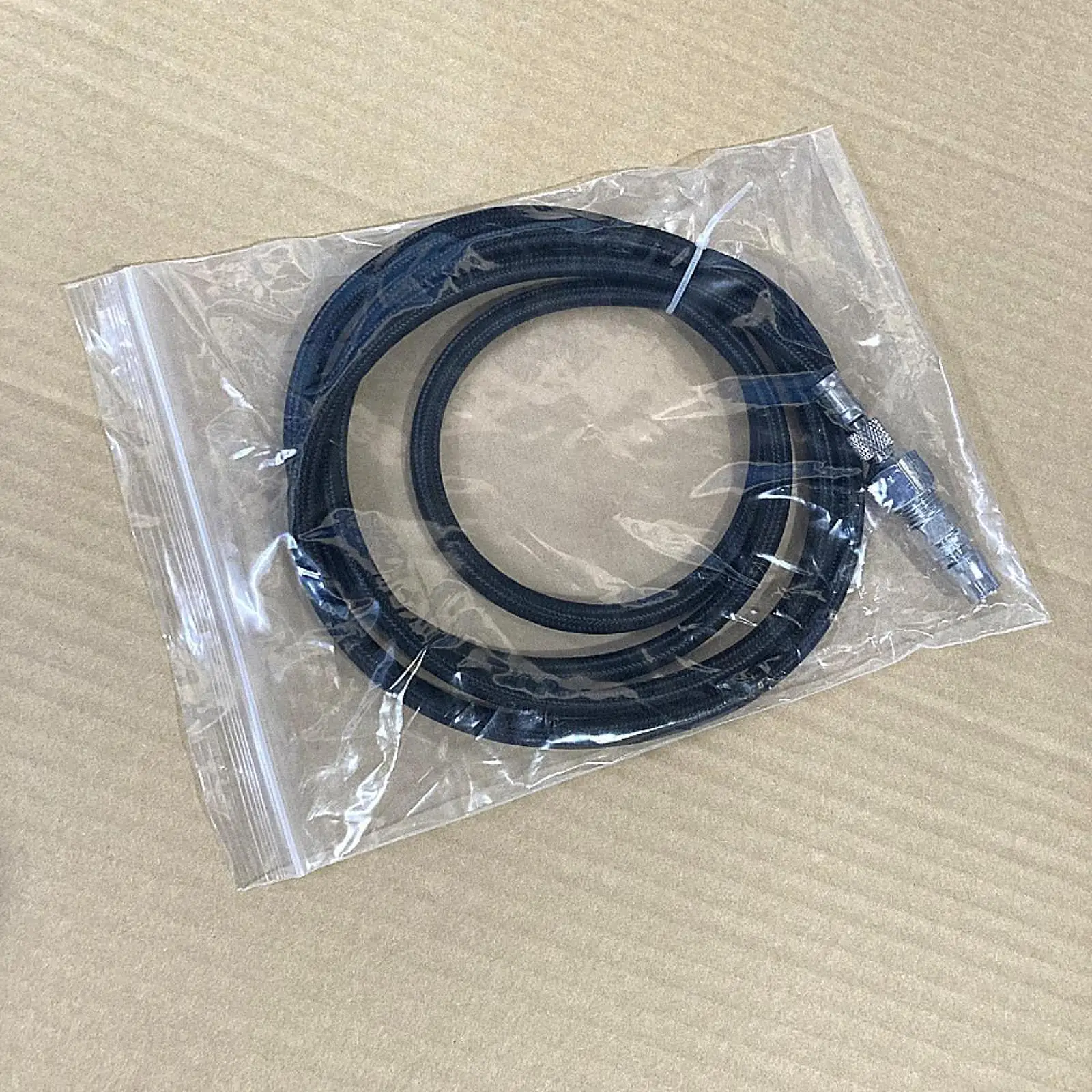1.8m PE Airbrush Hose Braided Flexible Air Pump Tube Fitting Ends for Compressor for Airbrush Magic Sprayer
1.8m PE Airbrush Hose Braided Flexible Air Pump Tube Fitting Ends for Compressor for Airbrush Magic Sprayer