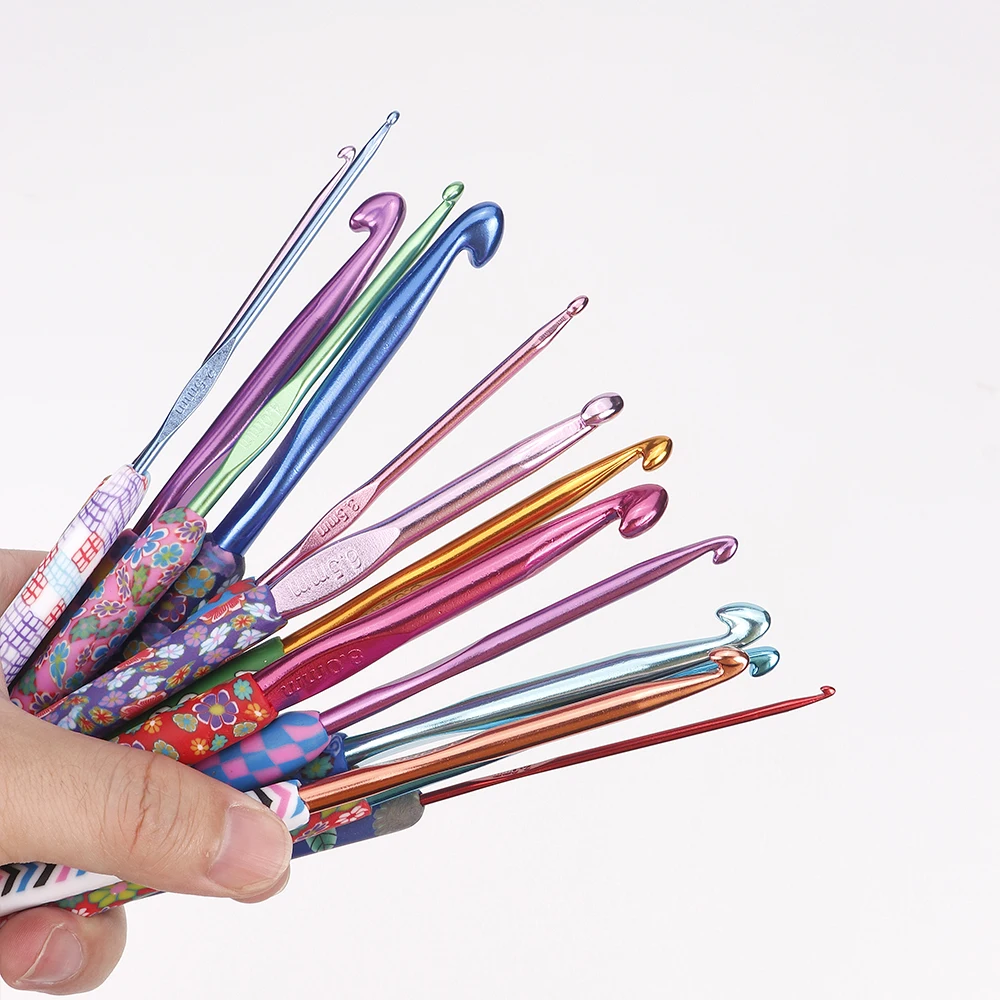 14pc Printed Color Crochet Tool Set, Soft Handle Knitting Needle Kit, Professional Weaving Yarns Craftwork Tool, 2.0mm-10.0mm
14pc Printed Color Crochet Tool Set, Soft Handle Knitting Needle Kit, Professional Weaving Yarns Craftwork Tool, 2.0mm-10.0mm