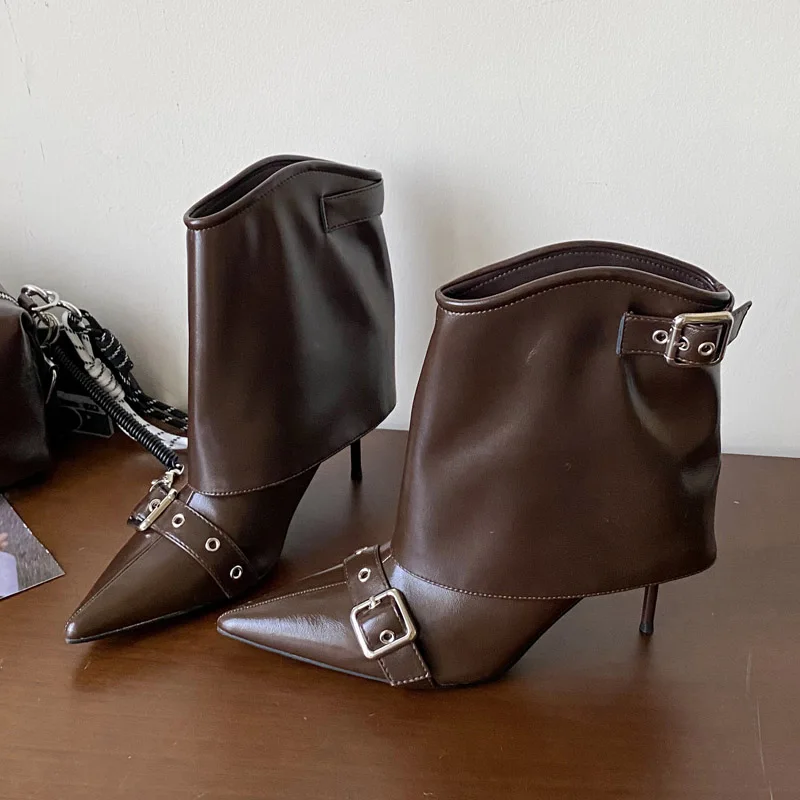 Новые дизайнерские женские ботильоны, модные ботинки с пряжкой, уличный стиль, ботинки на шпильке, пикантные вечерние туфли на тонком каблуке с острым носком
Новые дизайнерские женские ботильоны, модные ботинки с пряжкой, уличный стиль, ботинки на шпильке, пикантные вечерние туфли на тонком каблуке с острым носком