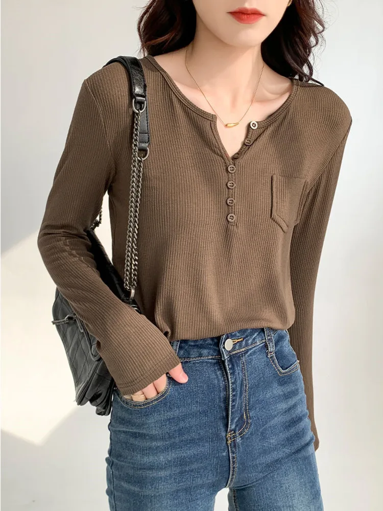 Irregular Button V-neck Basic Short T-shirt Women Autumn Slim Black Screw Thread Tshirt Solid Color Long Sleeve Korean Tops
Irregular Button V-neck Basic Short T-shirt Women Autumn Slim Black Screw Thread Tshirt Solid Color Long Sleeve Korean Tops
