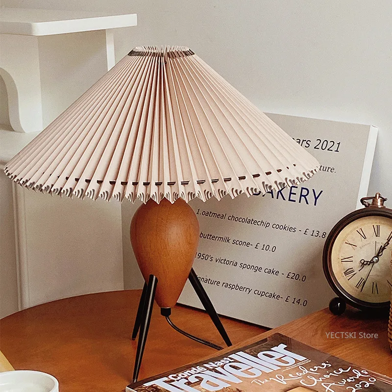 Nordic Personalized Creative Radish Living Room Desk Lamp Simple Bedroom Study Home Decorative Lamp
Nordic Personalized Creative Radish Living Room Desk Lamp Simple Bedroom Study Home Decorative Lamp