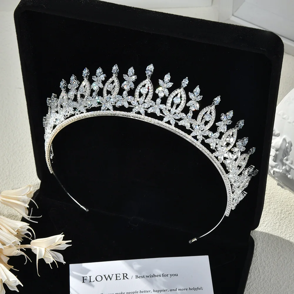 Princess Bridal Tiara Crown For Wedding Headdress Zirconia Crystal Queen Crown for Women Girl 15 Years Prom Party Hair Jewelry
Princess Bridal Tiara Crown For Wedding Headdress Zirconia Crystal Queen Crown for Women Girl 15 Years Prom Party Hair Jewelry