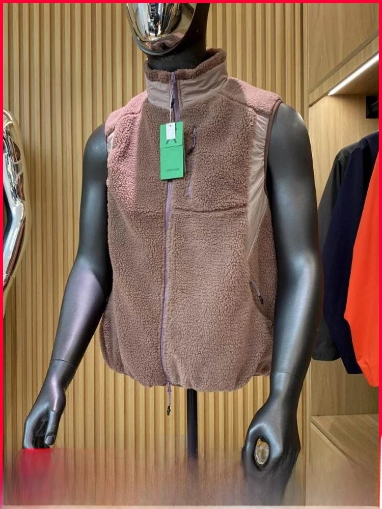 Пара Sle, осенне-зимний уличный жилет с воротником-стойкой на подкладке, теплый жилет из полиэфирного волокна, украшение на молнии, повседневная одежда
Пара Sle, осенне-зимний уличный жилет с воротником-стойкой на подкладке, теплый жилет из полиэфирного волокна, украшение на молнии, повседневная одежда