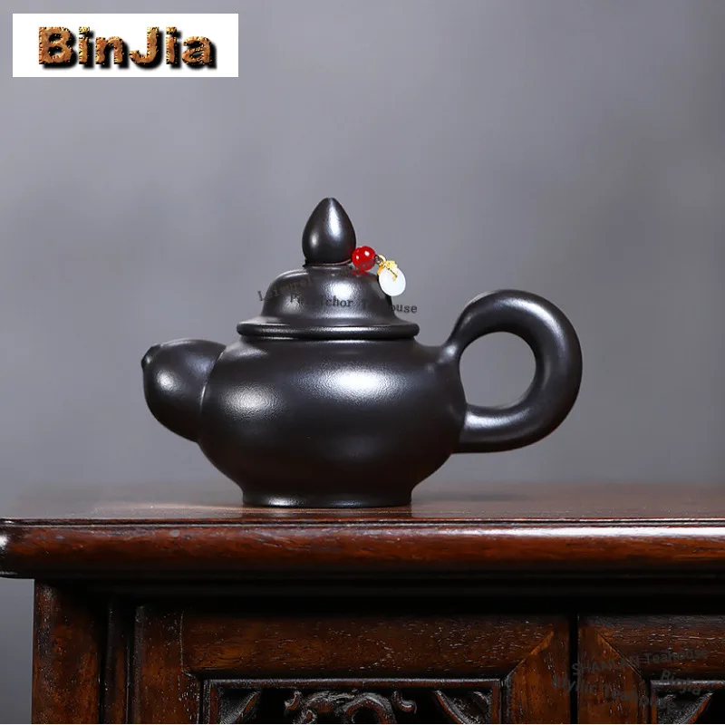 240ml Classic Yixing Purple Clay Teapots Handmade Squirrel Pot Raw Ore Xuan Iron Stone Yellow Mud Kettle Zisha Tea Set Craft
240ml Classic Yixing Purple Clay Teapots Handmade Squirrel Pot Raw Ore Xuan Iron Stone Yellow Mud Kettle Zisha Tea Set Craft