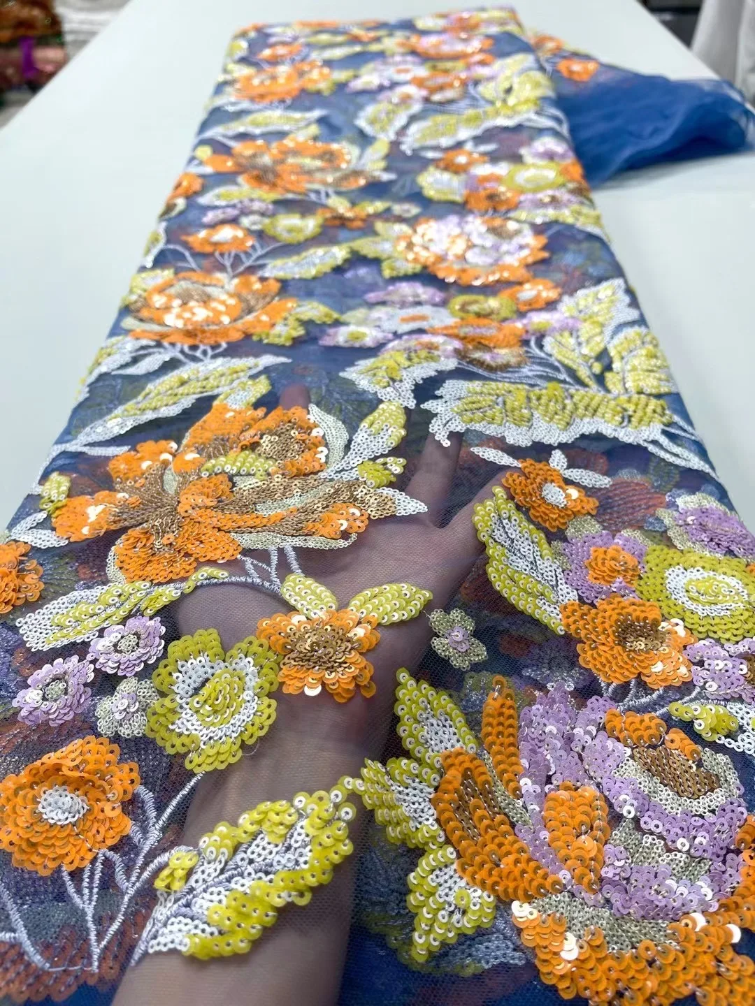 African Lace Fabric 2023 High Quality 5 Yards French Sequined Tulle Nigerian Mesh Fabric for Party Dress Sewing AJ5596
African Lace Fabric 2023 High Quality 5 Yards French Sequined Tulle Nigerian Mesh Fabric for Party Dress Sewing AJ5596