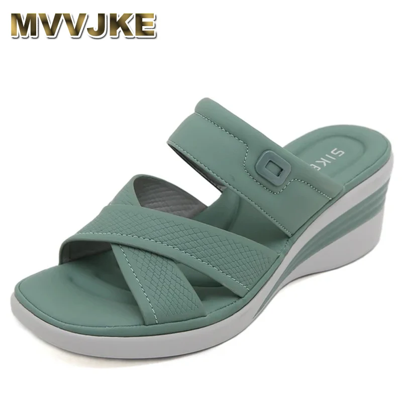 New Lightweight Slippers Leisure Sports Water Diamond Thick Sole Metal Buckle Latex Large Women's Shoes Vulcanized sandalias 
New Lightweight Slippers Leisure Sports Water Diamond Thick Sole Metal Buckle Latex Large Women's Shoes Vulcanized sandalias