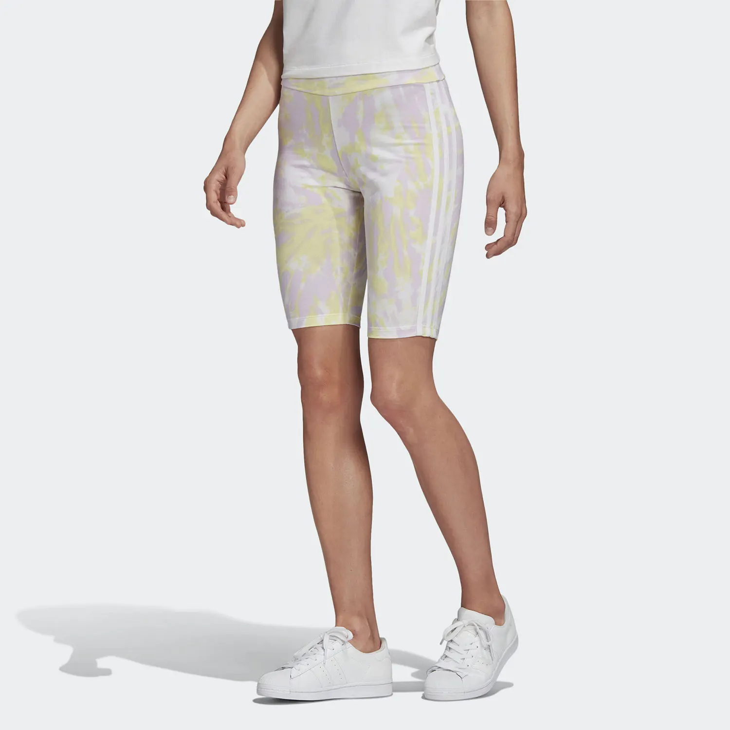 Женские велосипедные компрессионные 5-дюймовые шорты adidas Originals GL1980
Женские велосипедные компрессионные 5-дюймовые шорты adidas Originals GL1980