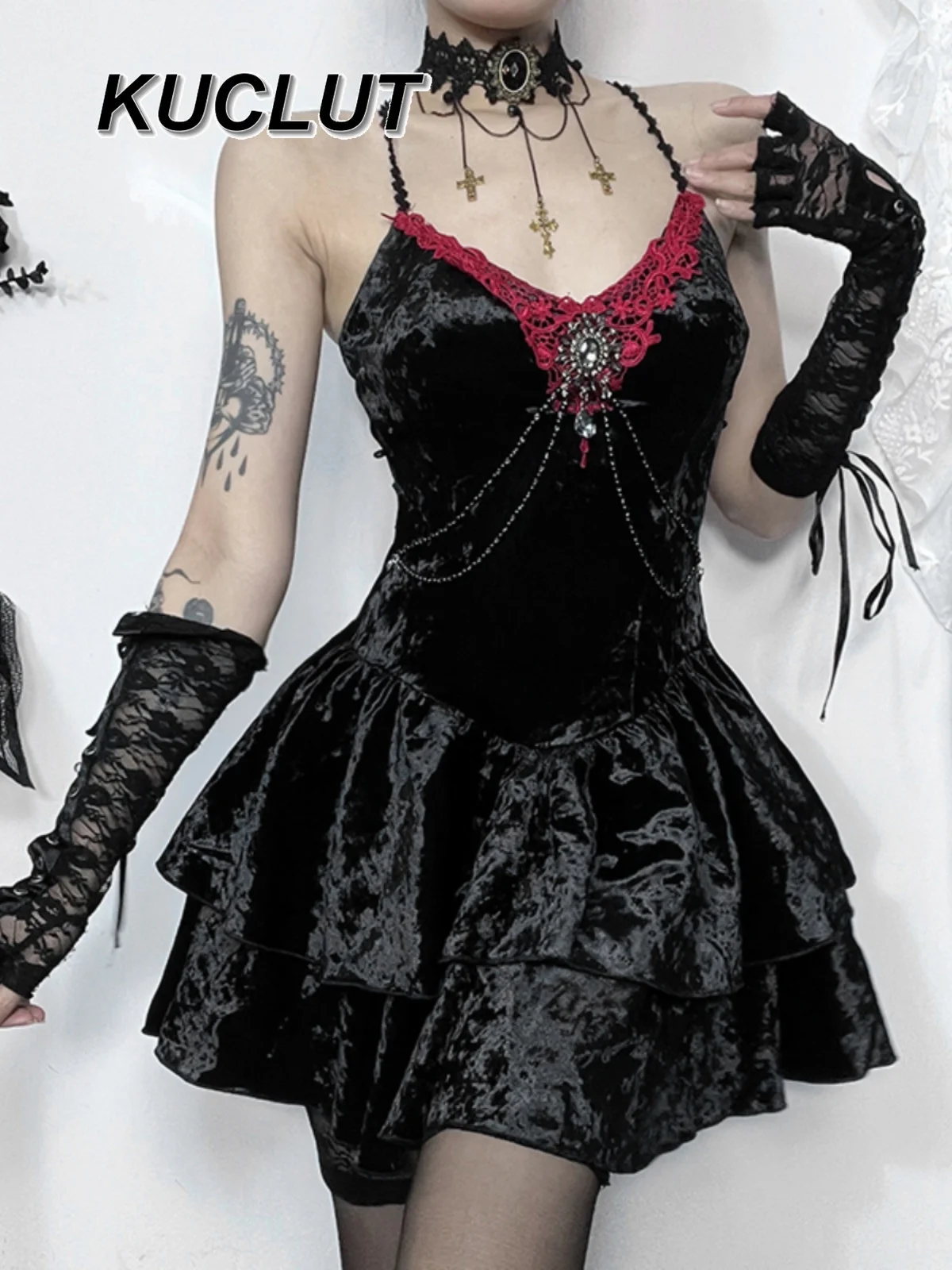 Y2k Goth Lolita Style Red and Black Birthday Women's Sling Dress Sexy Suspender Party Wear Spice Summer Spaghetti Strap Dress
Y2k Goth Lolita Style Red and Black Birthday Women's Sling Dress Sexy Suspender Party Wear Spice Summer Spaghetti Strap Dress