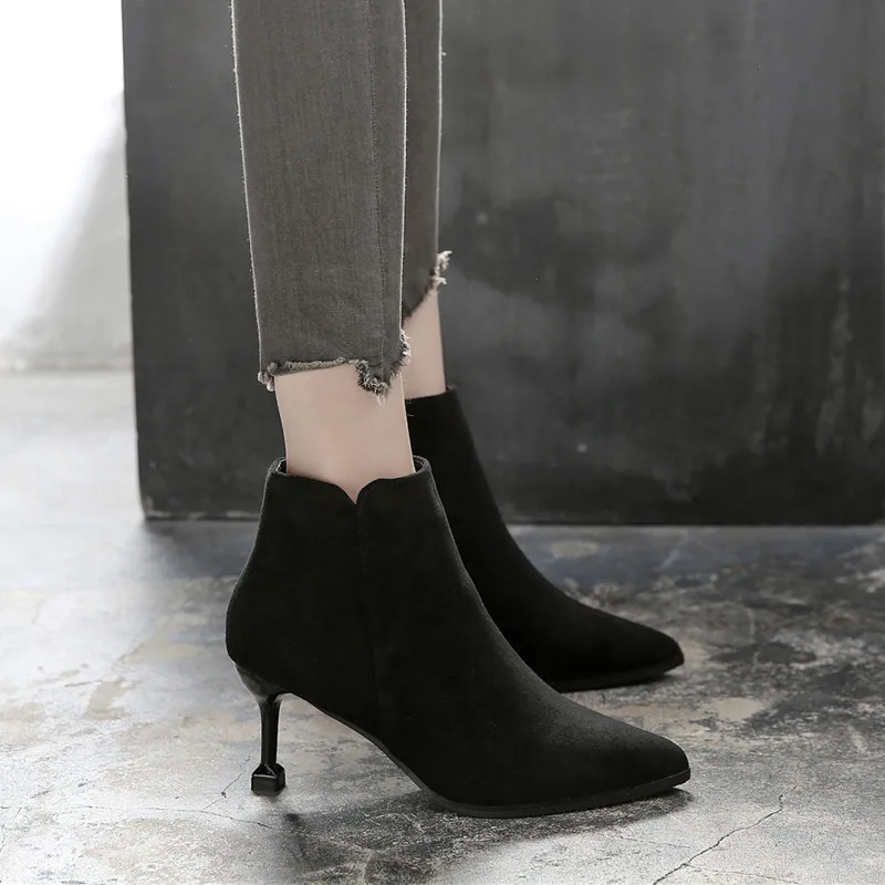 Size 31-43 Pointed Toe Stiletto Heels Small Size 32 33 Black Short Boots Plus Size 41 42 Thin Heels
Size 31-43 Pointed Toe Stiletto Heels Small Size 32 33 Black Short Boots Plus Size 41 42 Thin Heels