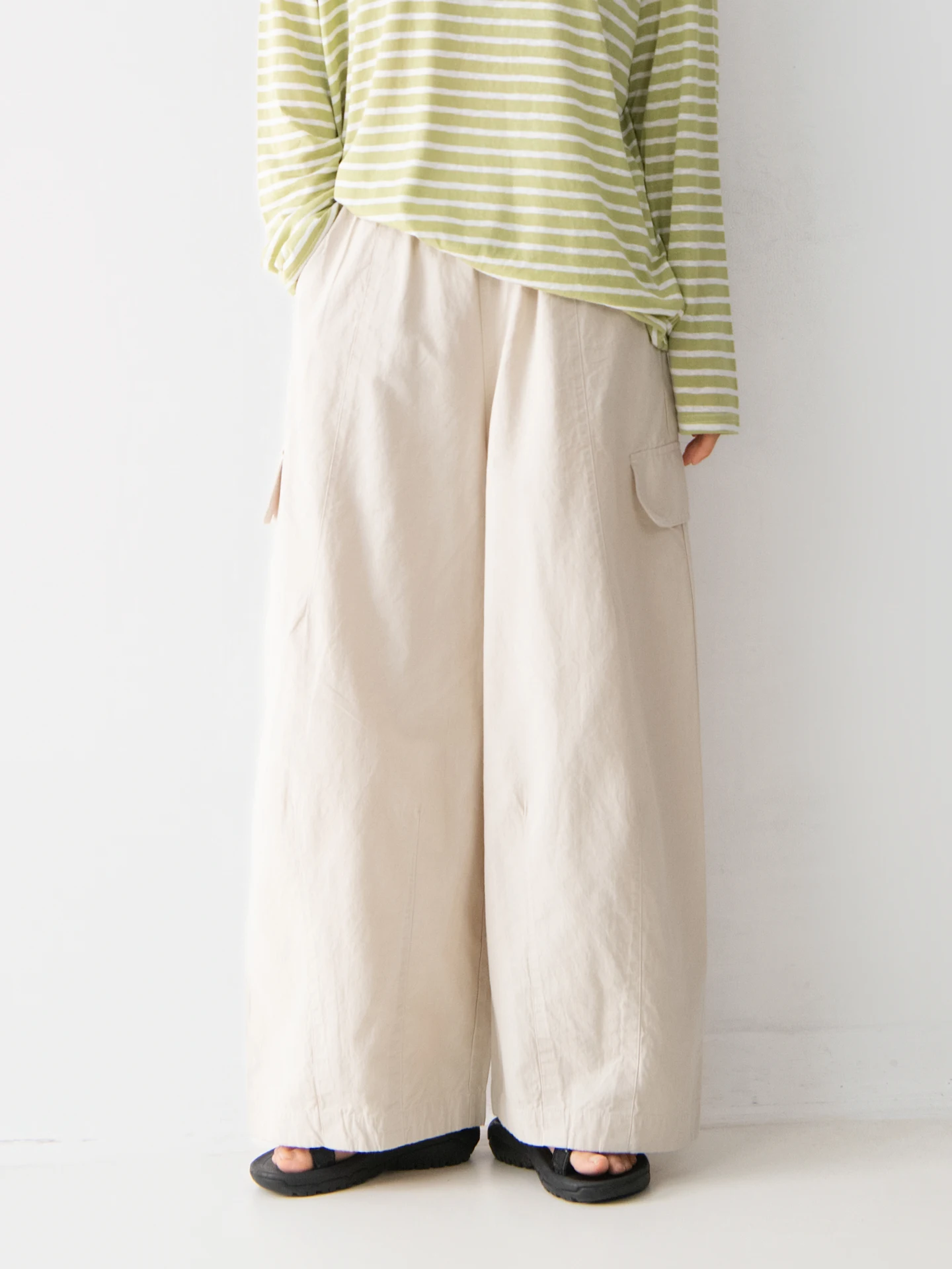 Casual Straight Leg Work Pants Women's Pure Color Elastic Waist Large Pocket Cotton Linen Blend Comfortable Small Size
Casual Straight Leg Work Pants Women's Pure Color Elastic Waist Large Pocket Cotton Linen Blend Comfortable Small Size