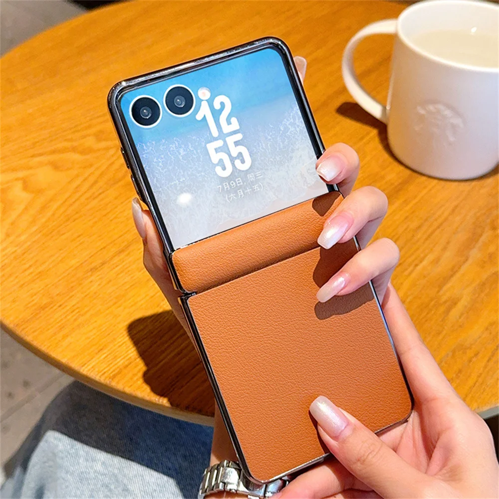 Solid Color Phone Case For Samsung Galaxy Z Flip 7 5G Leather PC Hard Shell Hinge Protective Flip7 Back Cover
Solid Color Phone Case For Samsung Galaxy Z Flip 7 5G Leather PC Hard Shell Hinge Protective Flip7 Back Cover