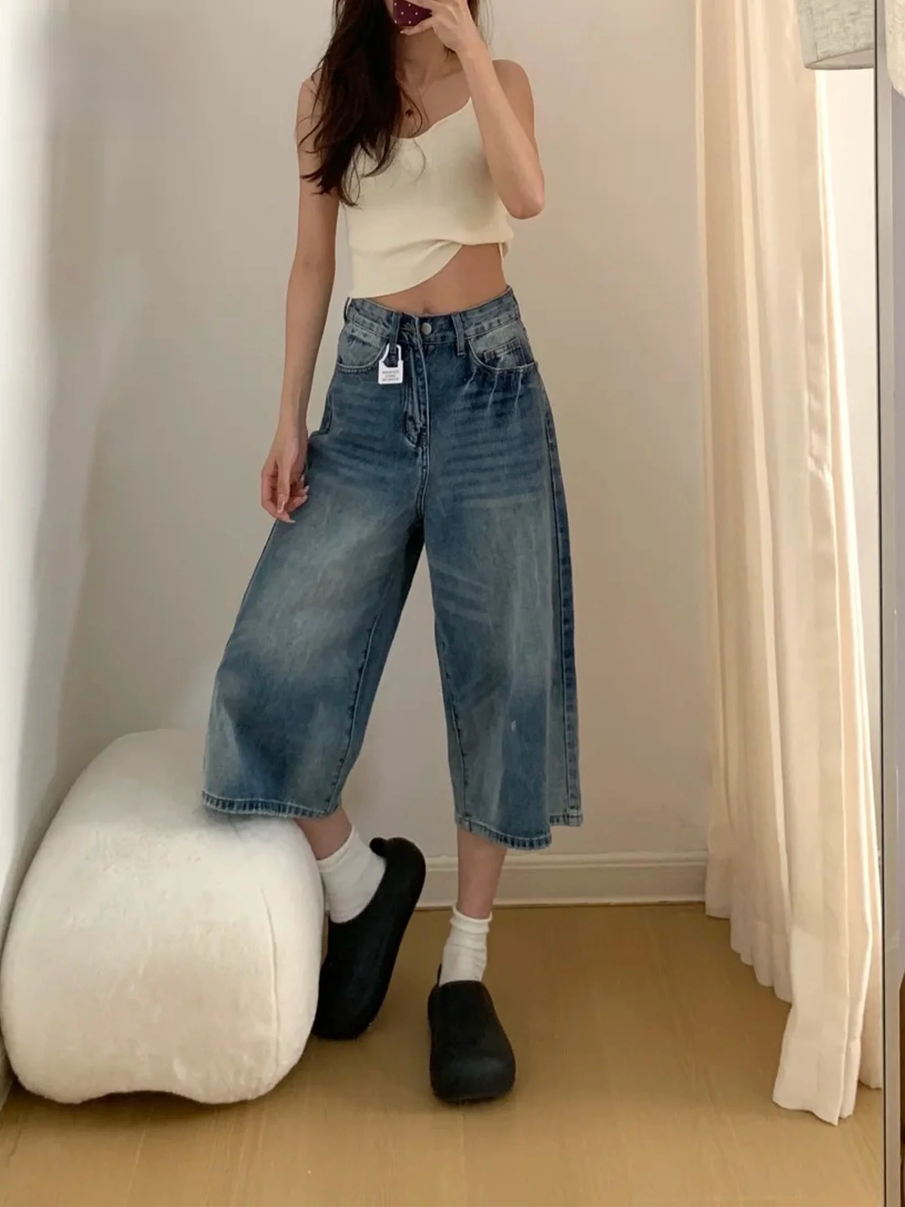 Blue Vintage Straight Leg Jeans Women's Summer Loose Slim Wide Leg Pants High Waist Casual Style Button Closure Denim Jeans
Blue Vintage Straight Leg Jeans Women's Summer Loose Slim Wide Leg Pants High Waist Casual Style Button Closure Denim Jeans