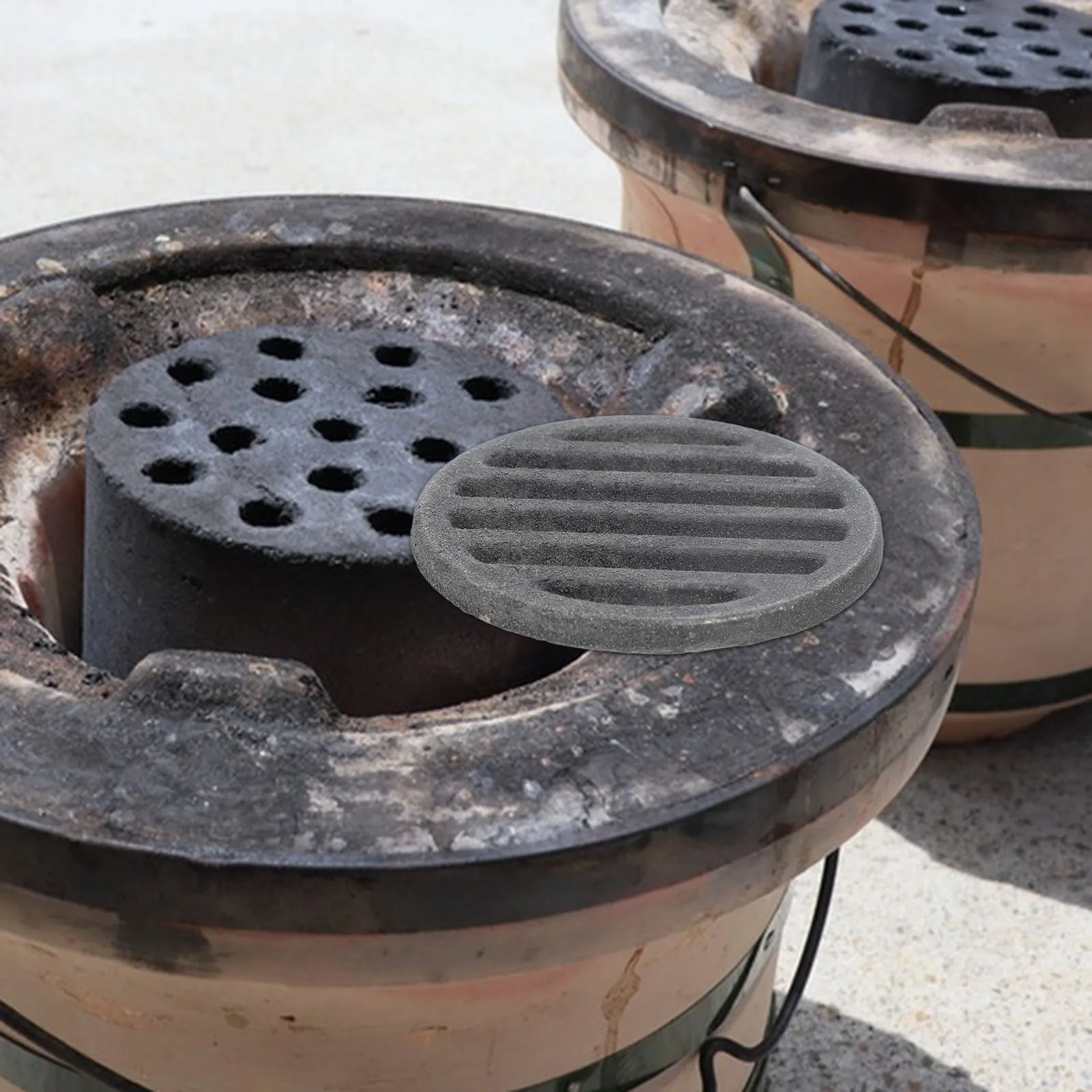 Round Refractory Grate Fireplace Fire Pit Accessories Stove Chimney Patio Vent Griddle Heat Distribution Fireproof Material
Round Refractory Grate Fireplace Fire Pit Accessories Stove Chimney Patio Vent Griddle Heat Distribution Fireproof Material
