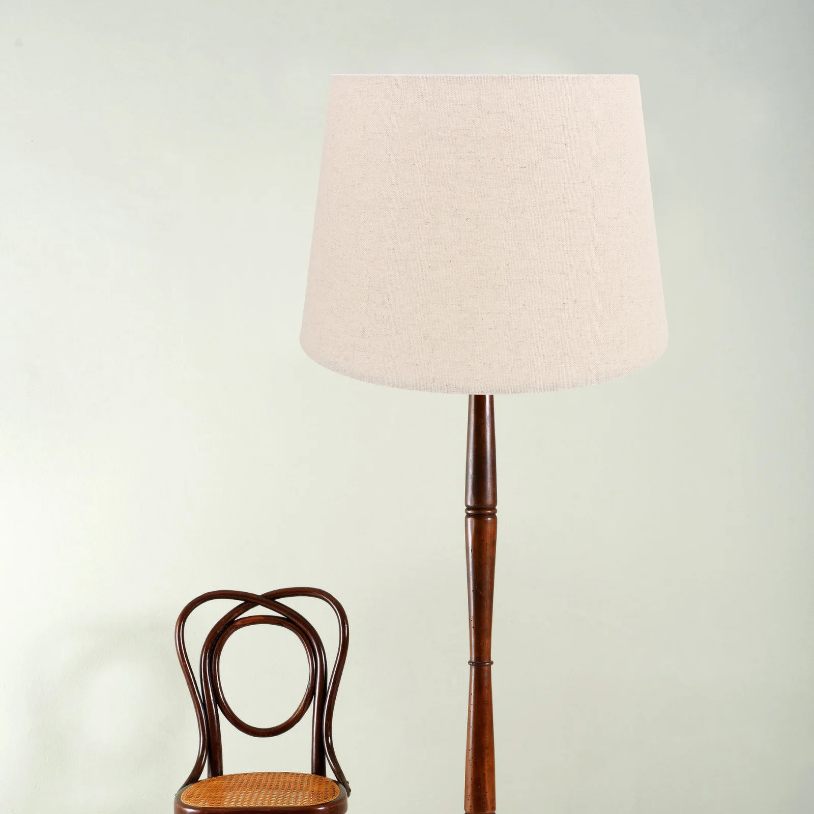 Chinese Country Style Lamp Shade For Floor Lamp Modern Light Cover Soften Brightness Bedroom Living Room Decor Replacement
Chinese Country Style Lamp Shade For Floor Lamp Modern Light Cover Soften Brightness Bedroom Living Room Decor Replacement