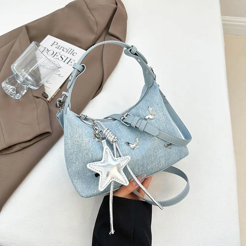 Denim Bow Large Capacity Shoulder Bags Solid Color High Quality 2025 Fashion Bags for Women Versatile Delicate Tote Bags
Denim Bow Large Capacity Shoulder Bags Solid Color High Quality 2025 Fashion Bags for Women Versatile Delicate Tote Bags