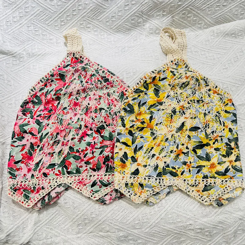 Boring Honey Summer New Fashion Sexy Crop Top Hem Wave Loose Sleeveless Camis Full Printed Flowers V-Neck All-Match Tops Women
Boring Honey Summer New Fashion Sexy Crop Top Hem Wave Loose Sleeveless Camis Full Printed Flowers V-Neck All-Match Tops Women