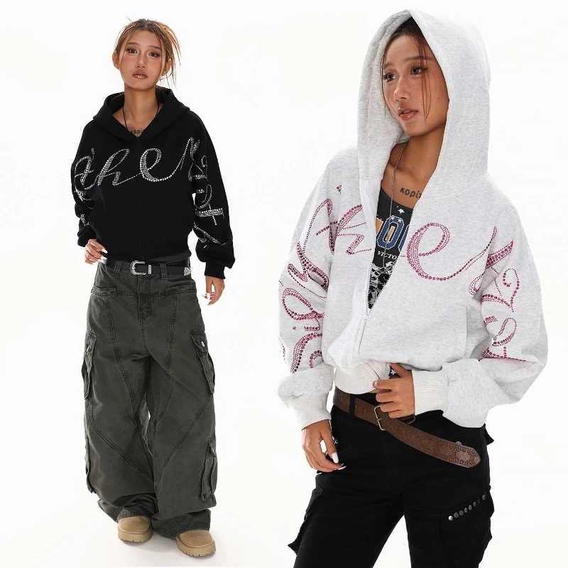 American Streetwear Vintage Long Sleeve Short Hooded Jacket Women Casual Rhinestones Punk Coat Bodycon Solid 2025 Autumn
American Streetwear Vintage Long Sleeve Short Hooded Jacket Women Casual Rhinestones Punk Coat Bodycon Solid 2025 Autumn