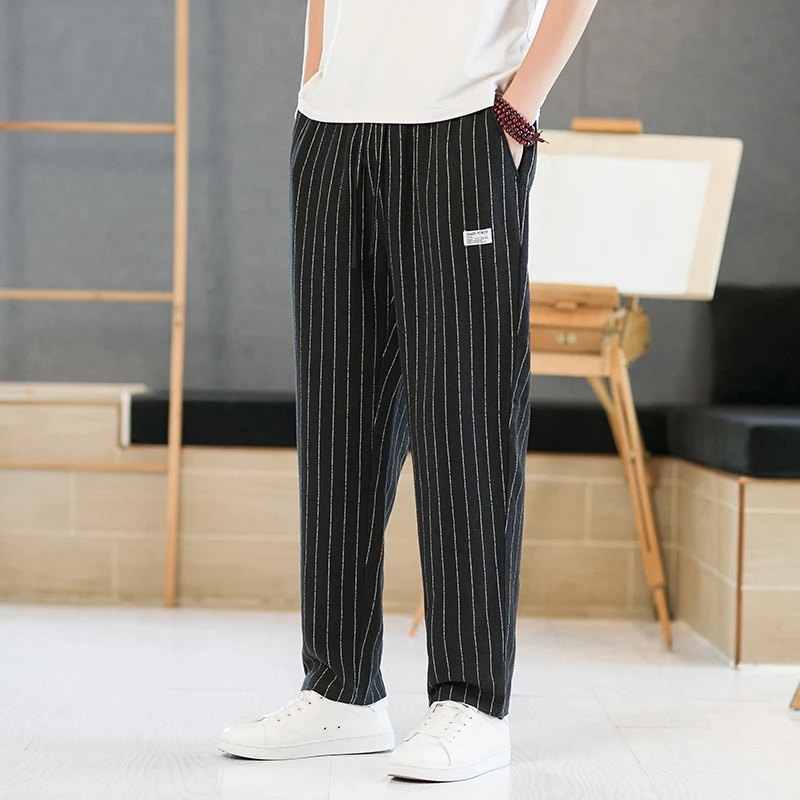 Мужские повседневные свободные летние тонкие дышащие брюки из хлопка и льна в полоску, прямые зауженные штаны, модные молодежные леггинсы
Мужские повседневные свободные летние тонкие дышащие брюки из хлопка и льна в полоску, прямые зауженные штаны, модные молодежные леггинсы