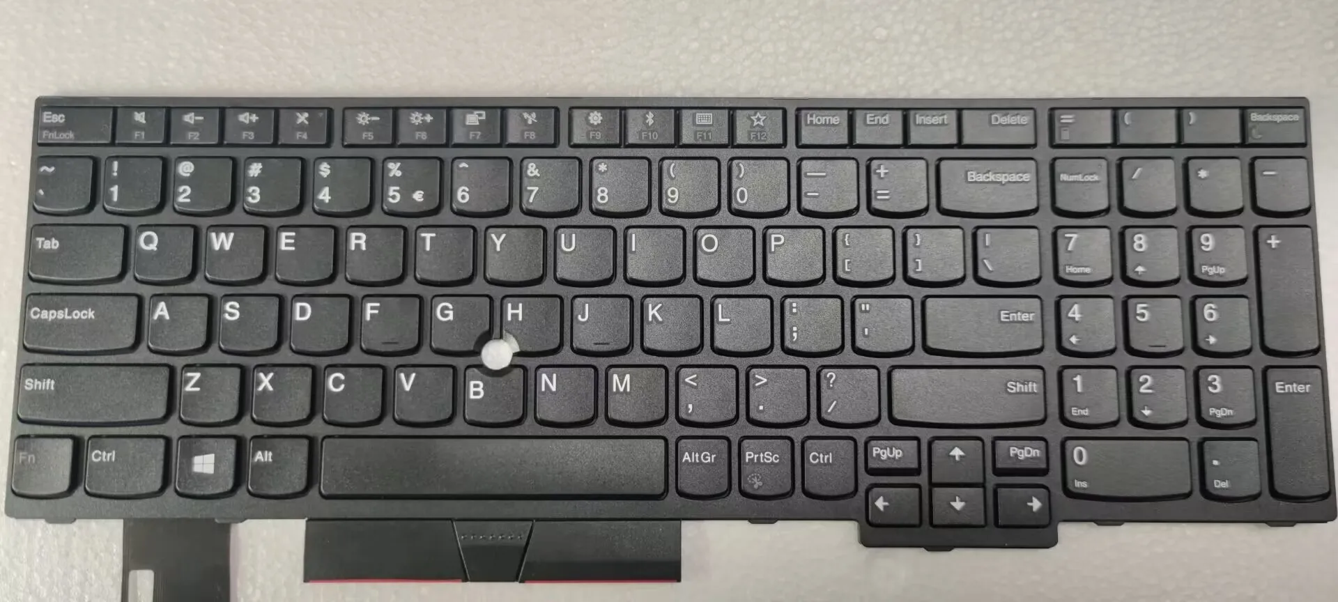 NEW FOR Lenovo ThinkPad E580 E585 E590 L580 P52 P53 P73 OEM Keyboard US No Backlit No trackpoint
NEW FOR Lenovo ThinkPad E580 E585 E590 L580 P52 P53 P73 OEM Keyboard US No Backlit No trackpoint