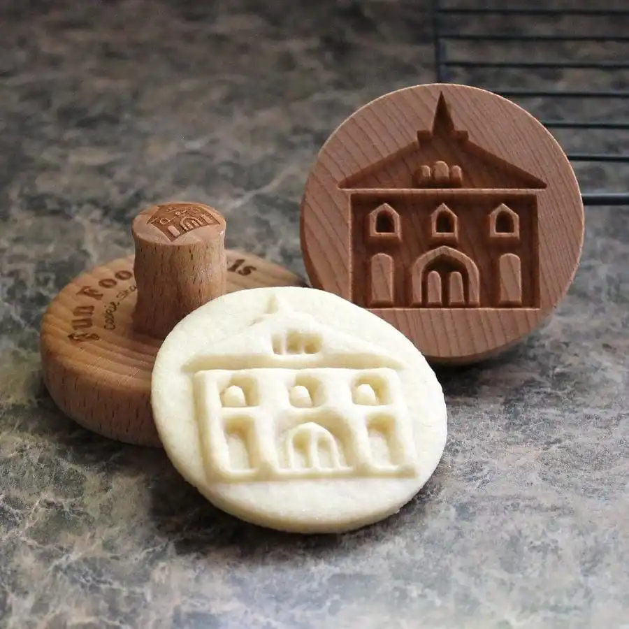 Wood Cookie Stamp, 2.5 Inch (Small CS-094)
Wood Cookie Stamp, 2.5 Inch (Small CS-094)