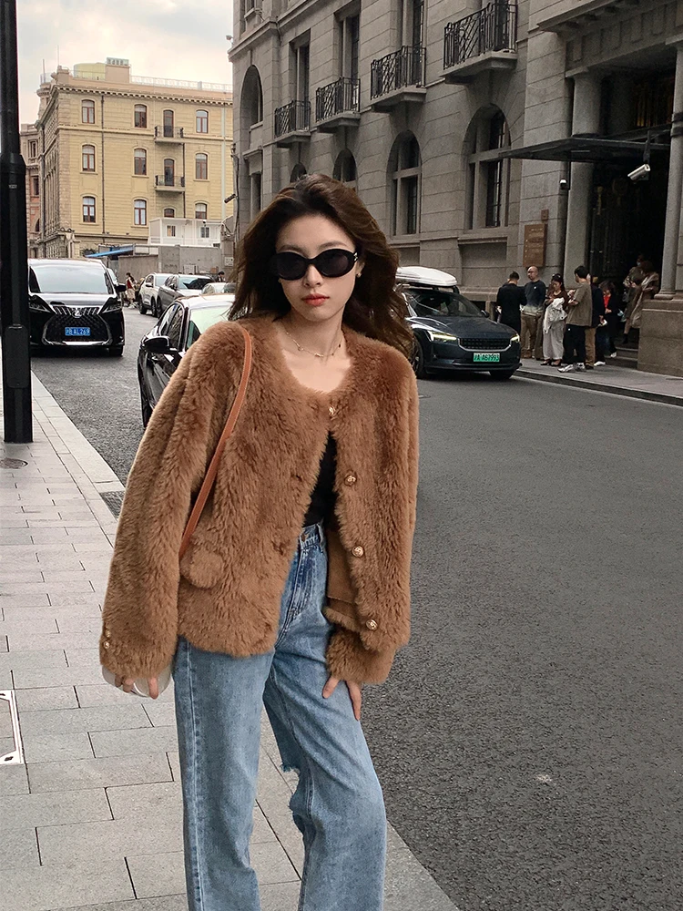 ort Women's Lamb Fur Jaet 2025 Winter Inteated Leather And Fur eep earing Fce Haifeng Hair Coat Korean Sle
ort Women's Lamb Fur Jaet 2025 Winter Inteated Leather And Fur eep earing Fce Haifeng Hair Coat Korean Sle