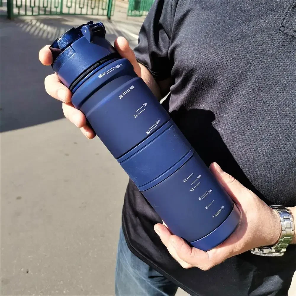 1000ML Water Bottles Protein Shaker Large Capacity Portable Plastic Sport Drinking Bottle Tritan BPA Free With Filter Screen
1000ML Water Bottles Protein Shaker Large Capacity Portable Plastic Sport Drinking Bottle Tritan BPA Free With Filter Screen