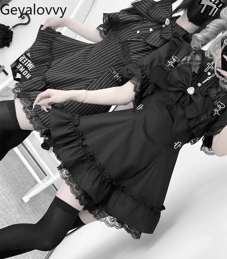Japanese Mine Short-sleeved Lace Dress Summer New Lolilta Sweet Girls Black High-waisted Slim-fit Shirt Tutu Short Dresses
Japanese Mine Short-sleeved Lace Dress Summer New Lolilta Sweet Girls Black High-waisted Slim-fit Shirt Tutu Short Dresses
