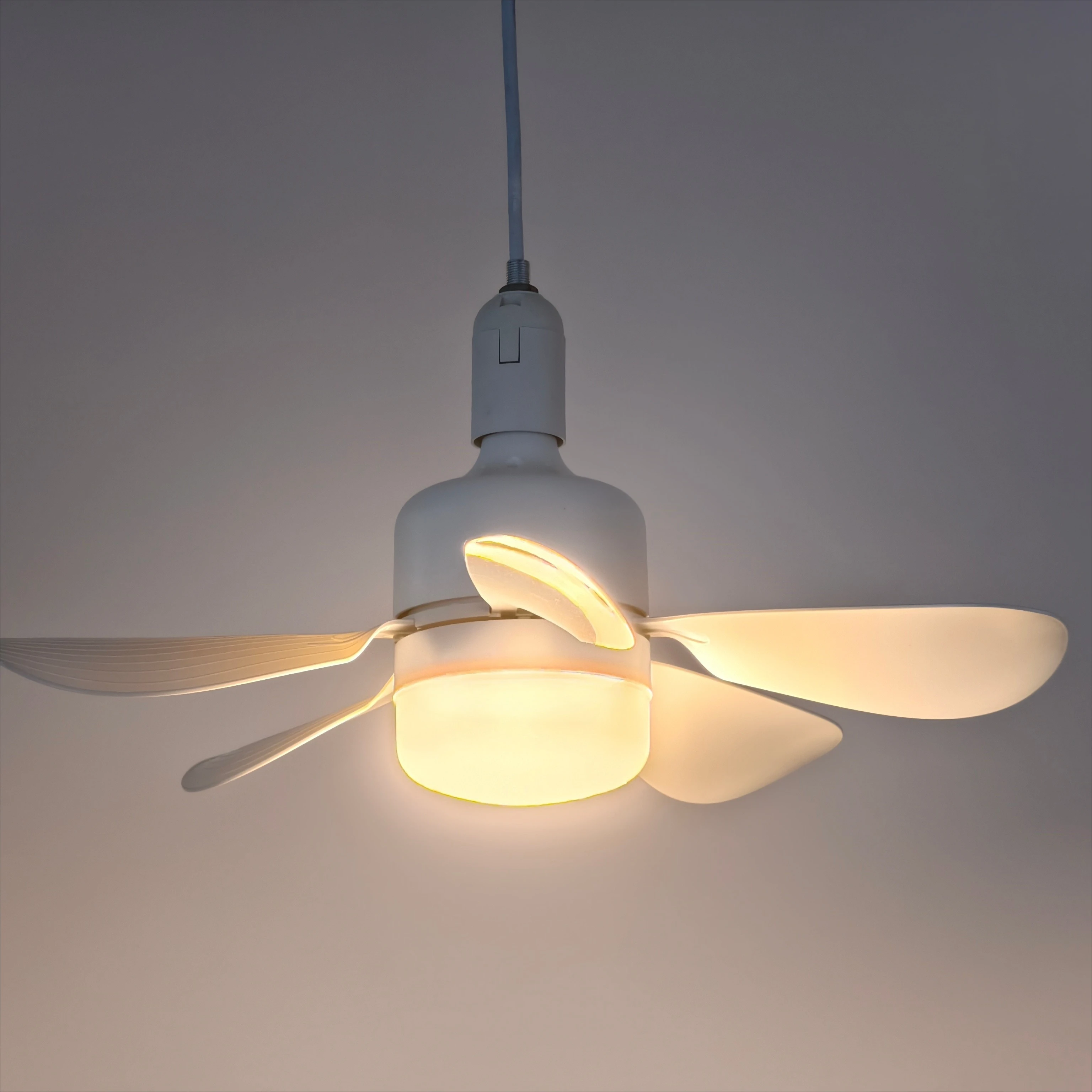 42cm 2-in-1 Ceiling Fan with Light&Remote Control Fan Lights Dimmable E27 Socket for Bedroom Living Room Kitchen Office Bathroom
42cm 2-in-1 Ceiling Fan with Light&Remote Control Fan Lights Dimmable E27 Socket for Bedroom Living Room Kitchen Office Bathroom