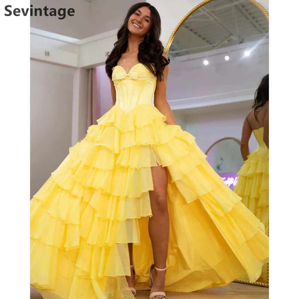 Вечернее платье Sevintage с индивидуальным дизайном, корсетное, из шифона, с кружевными аппликациями, вырезом «сердечко», оборками, высоким разрезом, желтое, для торжественных мероприятий и вечеринок, в стиле знаменитостей
Вечернее платье Sevintage с индивидуальным дизайном, корсетное, из шифона, с кружевными аппликациями, вырезом «сердечко», оборками, высоким разрезом, желтое, для торжественных мероприятий и вечеринок, в стиле знаменитостей