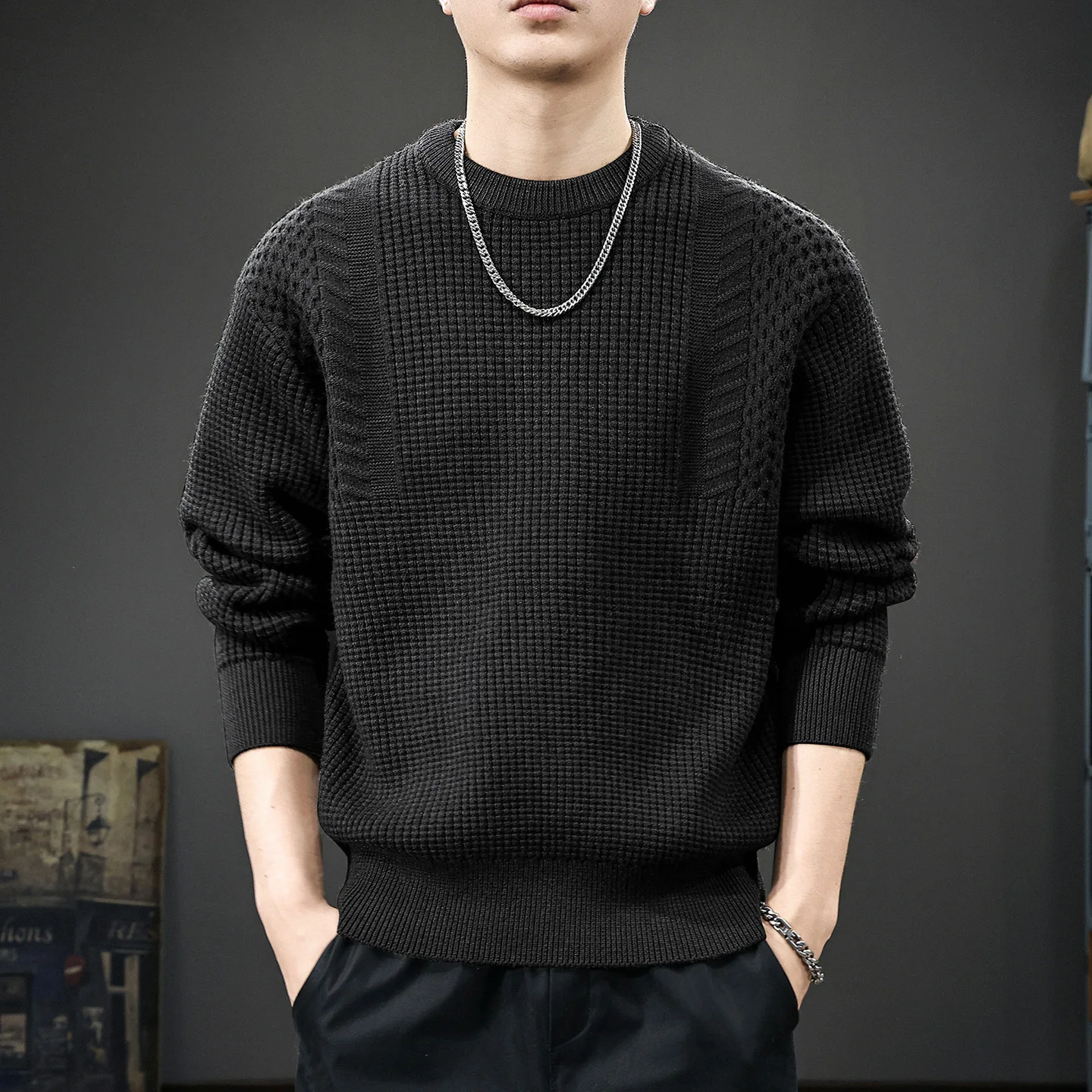 Новый зимний мужской свитер крупной вязки с круглым вырезом, вышивкой и плотной вязкой (760 г), винтажный стиль, с длинными рукавами
Новый зимний мужской свитер крупной вязки с круглым вырезом, вышивкой и плотной вязкой (760 г), винтажный стиль, с длинными рукавами