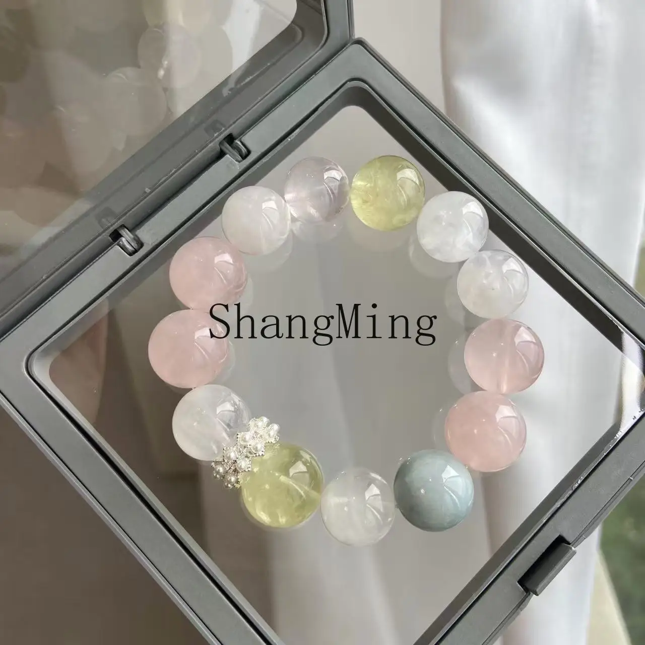 CL Natural Aquamarine Bracelet Lemon Crystal Fresh Powder Crystal Dopamine White Ghost Bracelet Atmosphere
CL Natural Aquamarine Bracelet Lemon Crystal Fresh Powder Crystal Dopamine White Ghost Bracelet Atmosphere