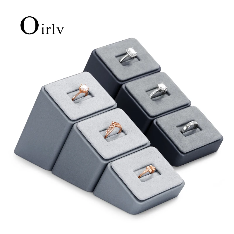 Oirlv 3 шт./компл. серая подставка для колец из искусственной кожи с микрофиброй стойка для хранения колец органайзер для ювелирных изделий держатель оптовая продажа
Oirlv 3 шт./компл. серая подставка для колец из искусственной кожи с микрофиброй стойка для хранения колец органайзер для ювелирных изделий держатель оптовая продажа