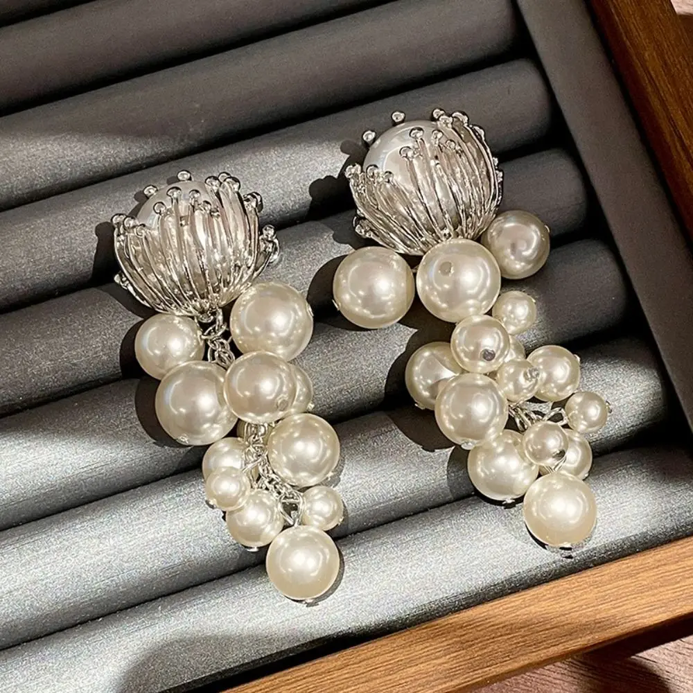 Fashion Sweet Pear Drop Earrings French Style Ear Jewelry Grape Shape Earrings Accessories Elegant Pearl Beaded Earrings Party
Fashion Sweet Pear Drop Earrings French Style Ear Jewelry Grape Shape Earrings Accessories Elegant Pearl Beaded Earrings Party