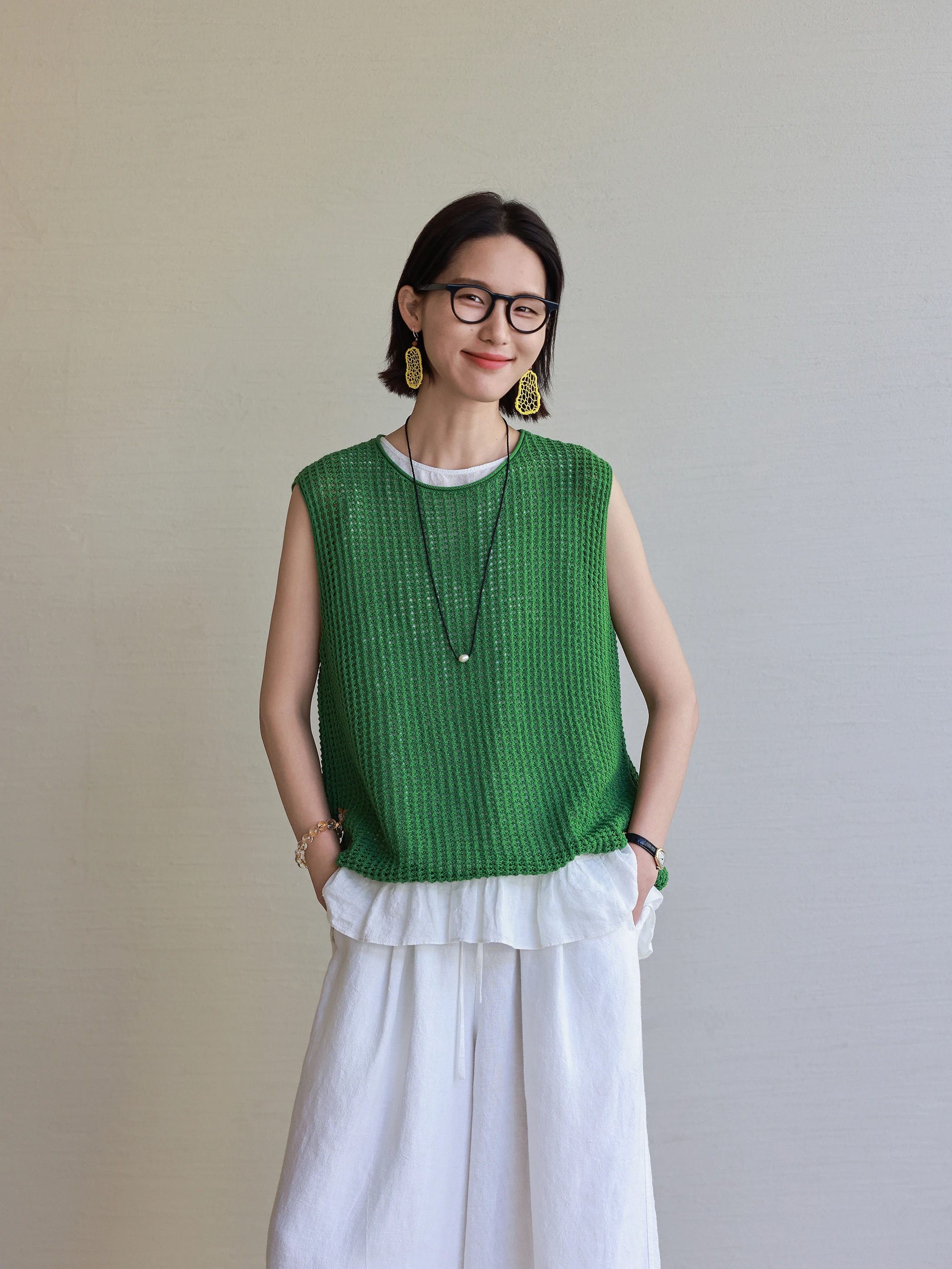 Pure Cotton Handwoven Knitted Vest Blue Indigo Honeysuckle Turmeric Set Dyed Linen Yarn Style Spring Moss Knitwear for Women
Pure Cotton Handwoven Knitted Vest Blue Indigo Honeysuckle Turmeric Set Dyed Linen Yarn Style Spring Moss Knitwear for Women