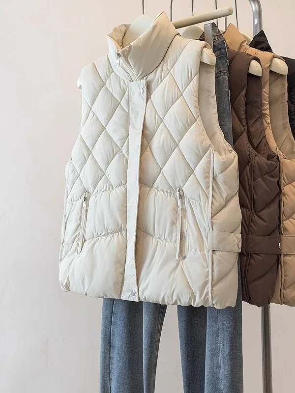 Slim Fit Cotton Vest Women's Outerwear Shoulder-Length Design Layerable Lightweight Large Size PP Cotton Jacket Spring 2026
Slim Fit Cotton Vest Women's Outerwear Shoulder-Length Design Layerable Lightweight Large Size PP Cotton Jacket Spring 2026