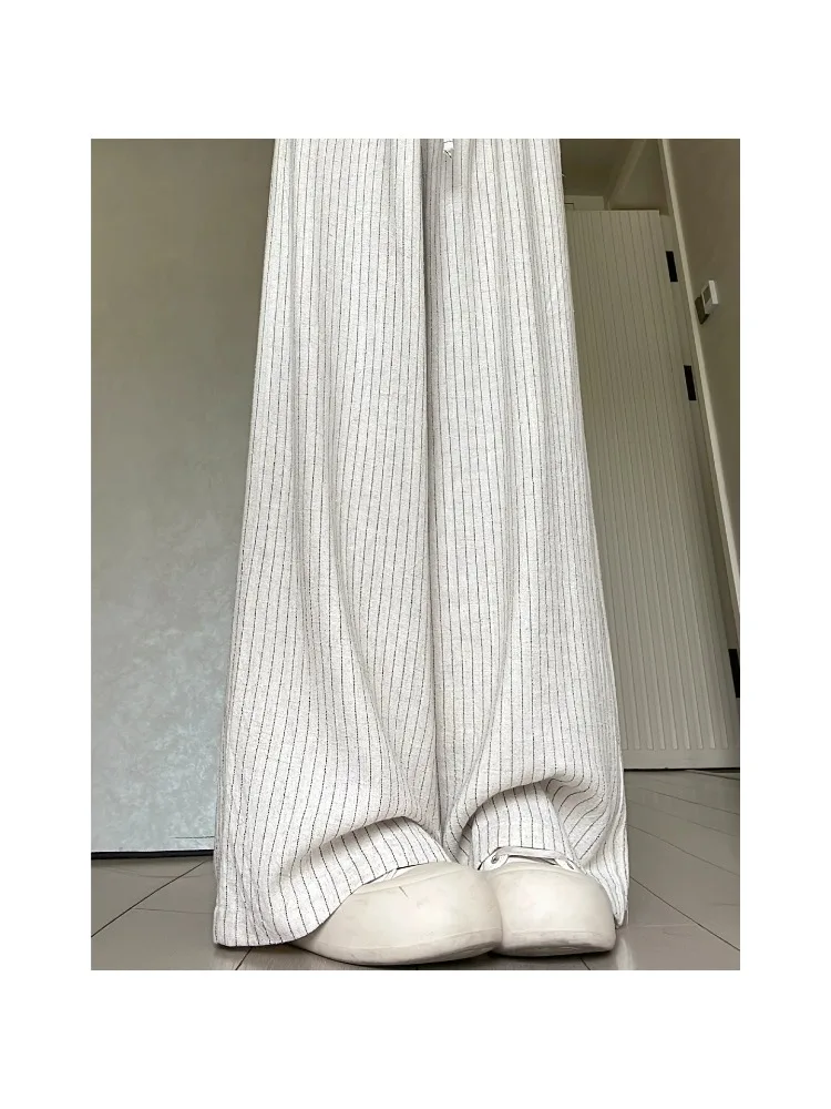 plus Size Women's High Waist Wide Leg Pants Striped Linen Casual Summer Thinming Lazy Style Cotton Linen Loose Fit Trousers
plus Size Women's High Waist Wide Leg Pants Striped Linen Casual Summer Thinming Lazy Style Cotton Linen Loose Fit Trousers