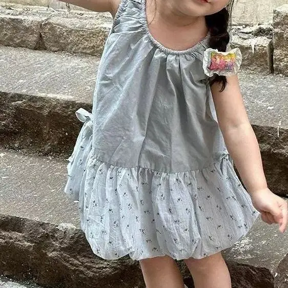 Girls Skirt 2025 Summer New Childrens Clothing Korean Girl Baby Sweet Splicing Flower Bud Broken Flower Skirt Casual Simple
Girls Skirt 2025 Summer New Childrens Clothing Korean Girl Baby Sweet Splicing Flower Bud Broken Flower Skirt Casual Simple