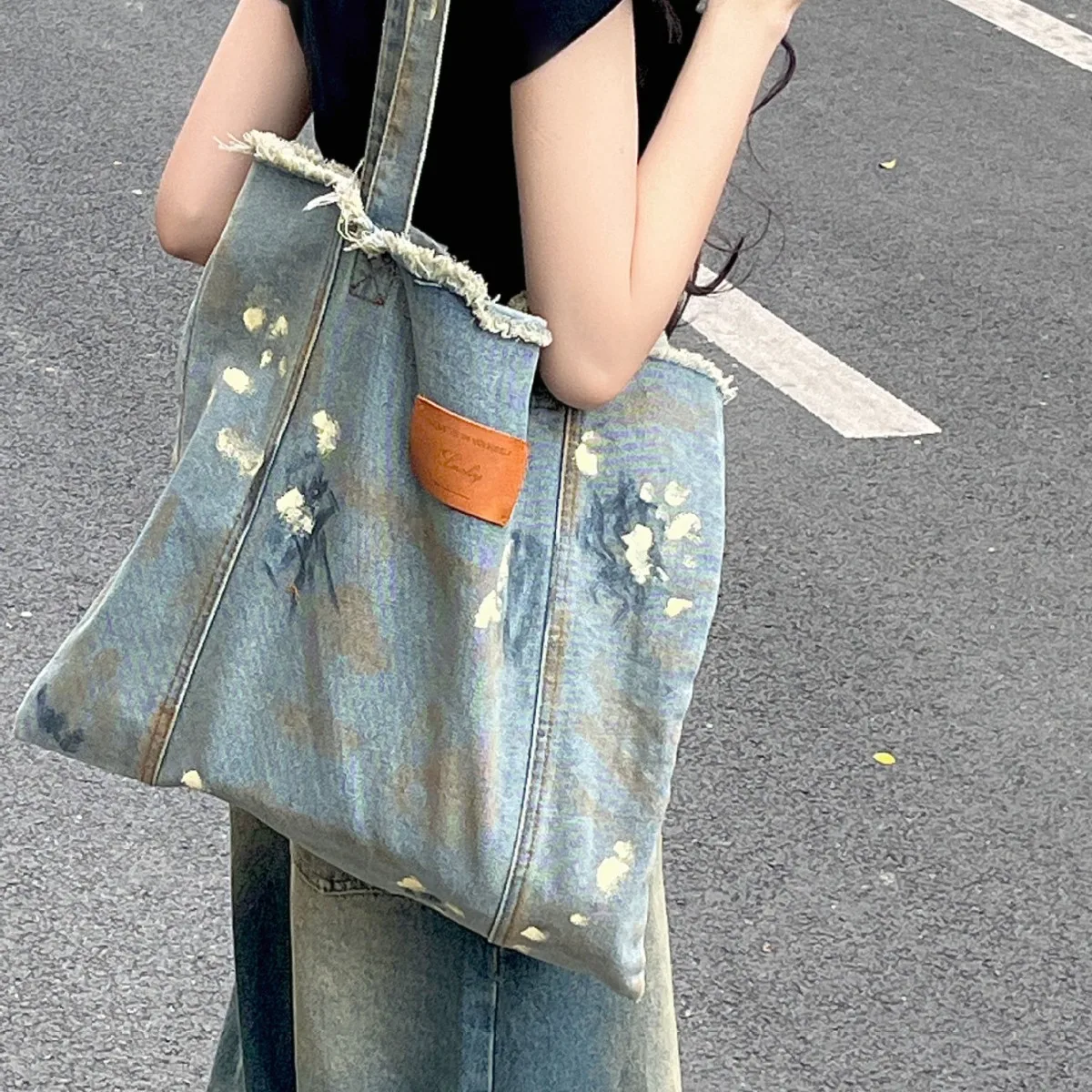 Luxury Brand women handbag Large Capacity Casual Canvas big Tote Fashion Denim female Shoulder Bags blue bolsos Dirty bun
Luxury Brand women handbag Large Capacity Casual Canvas big Tote Fashion Denim female Shoulder Bags blue bolsos Dirty bun