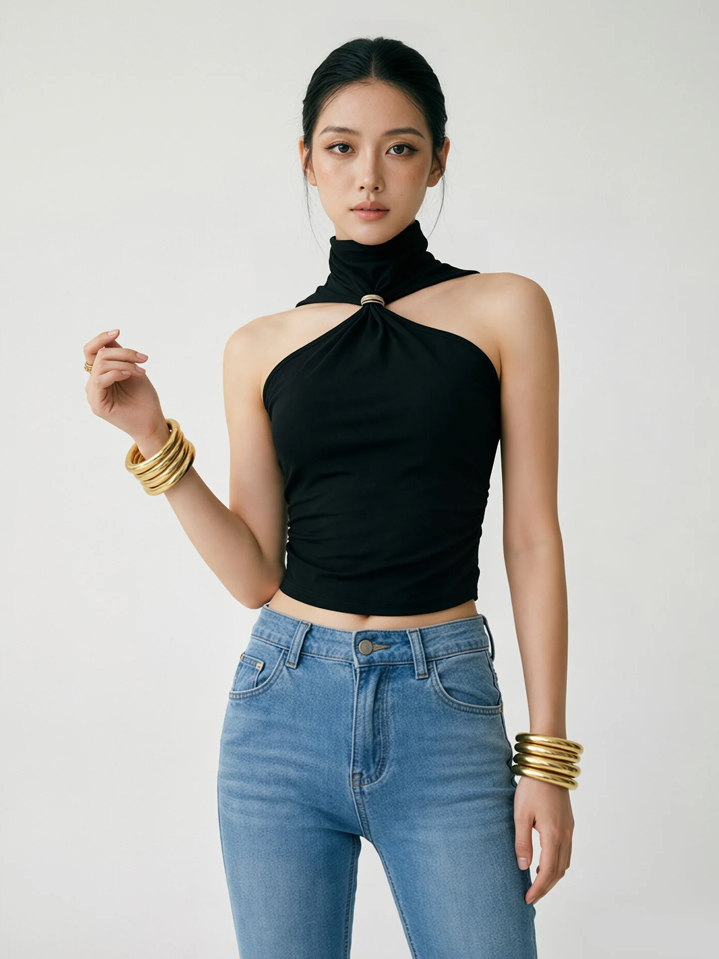 Yang Yang Women's Sleeveless Neck Hanging Vest Summer Hot Girl Metal Buckle Outdoor Wear Shoulder Exposure Tube Top Shirt
Yang Yang Women's Sleeveless Neck Hanging Vest Summer Hot Girl Metal Buckle Outdoor Wear Shoulder Exposure Tube Top Shirt