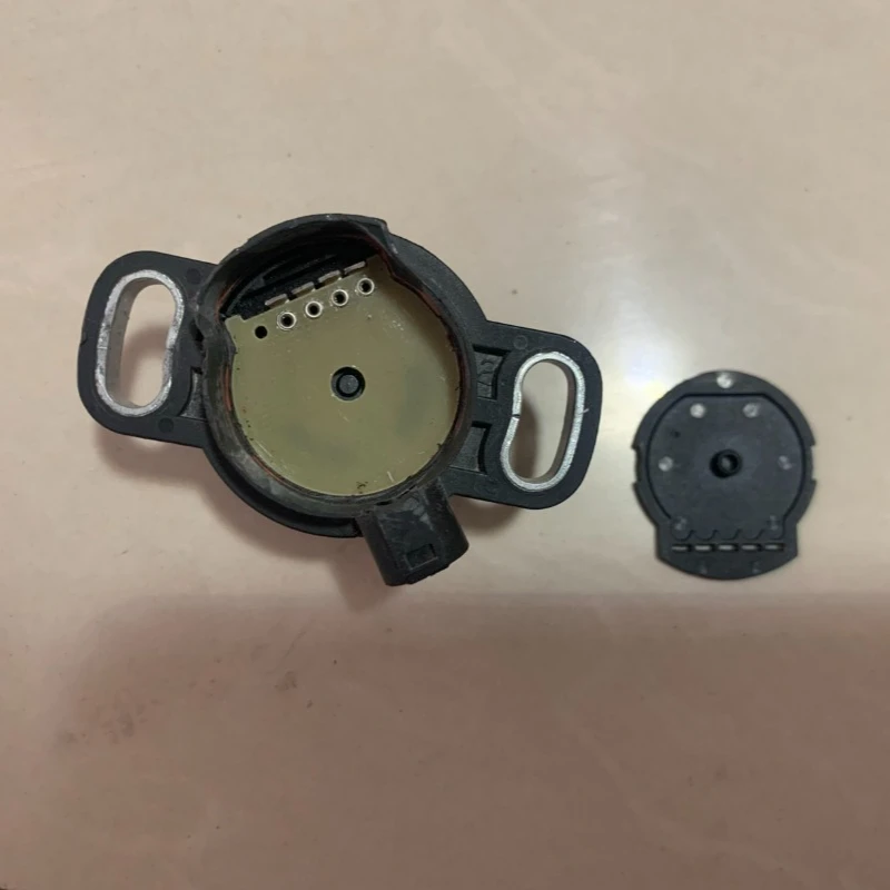 1pcs for Subaru Forester Electronic Steering Machine Electronic Power Assist Sensor Torque Sensor Chip
1pcs for Subaru Forester Electronic Steering Machine Electronic Power Assist Sensor Torque Sensor Chip