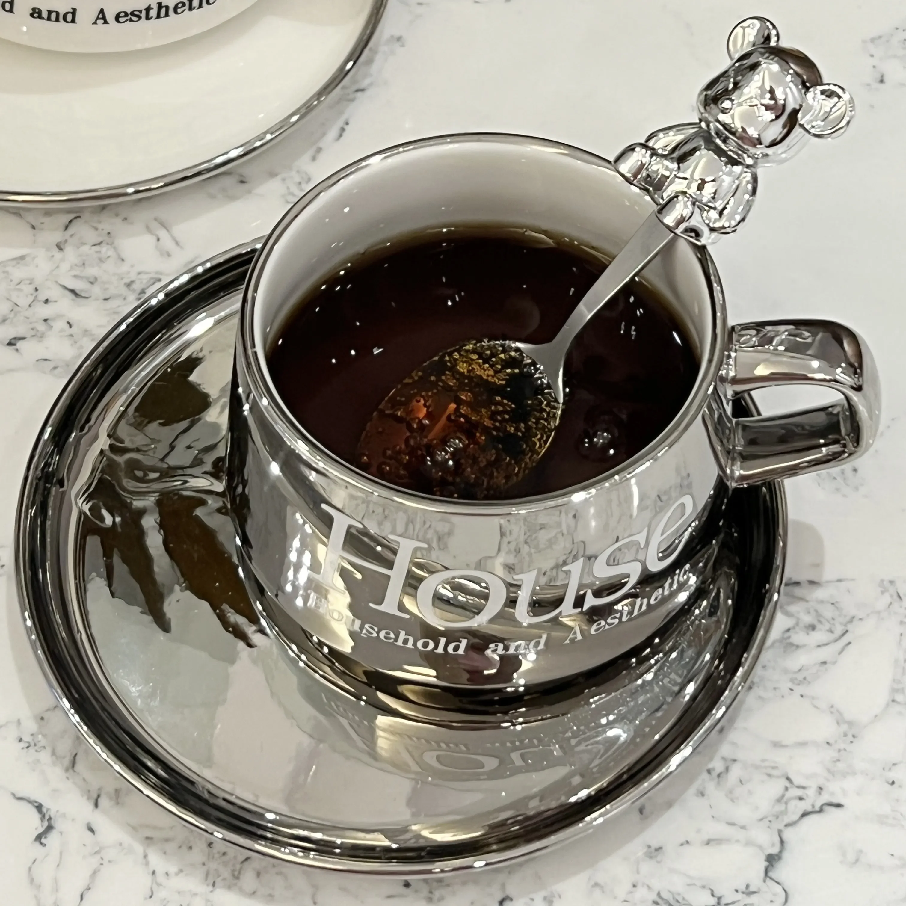 CL light luxury high-value women's coffee cup set, high-end exquisite afternoon tea cup, high-end ceramic mug
CL light luxury high-value women's coffee cup set, high-end exquisite afternoon tea cup, high-end ceramic mug
